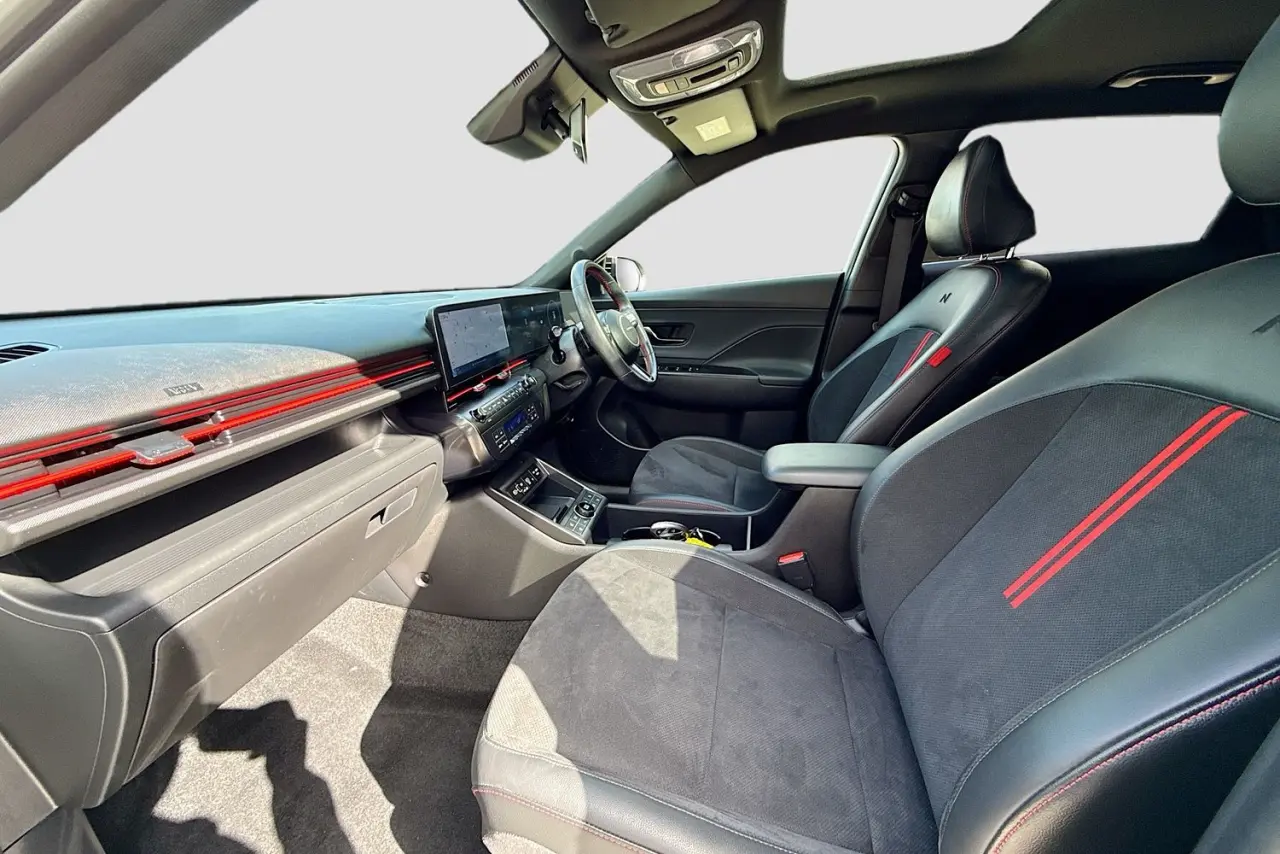 2025 Hyundai Kona Gallery Image 25