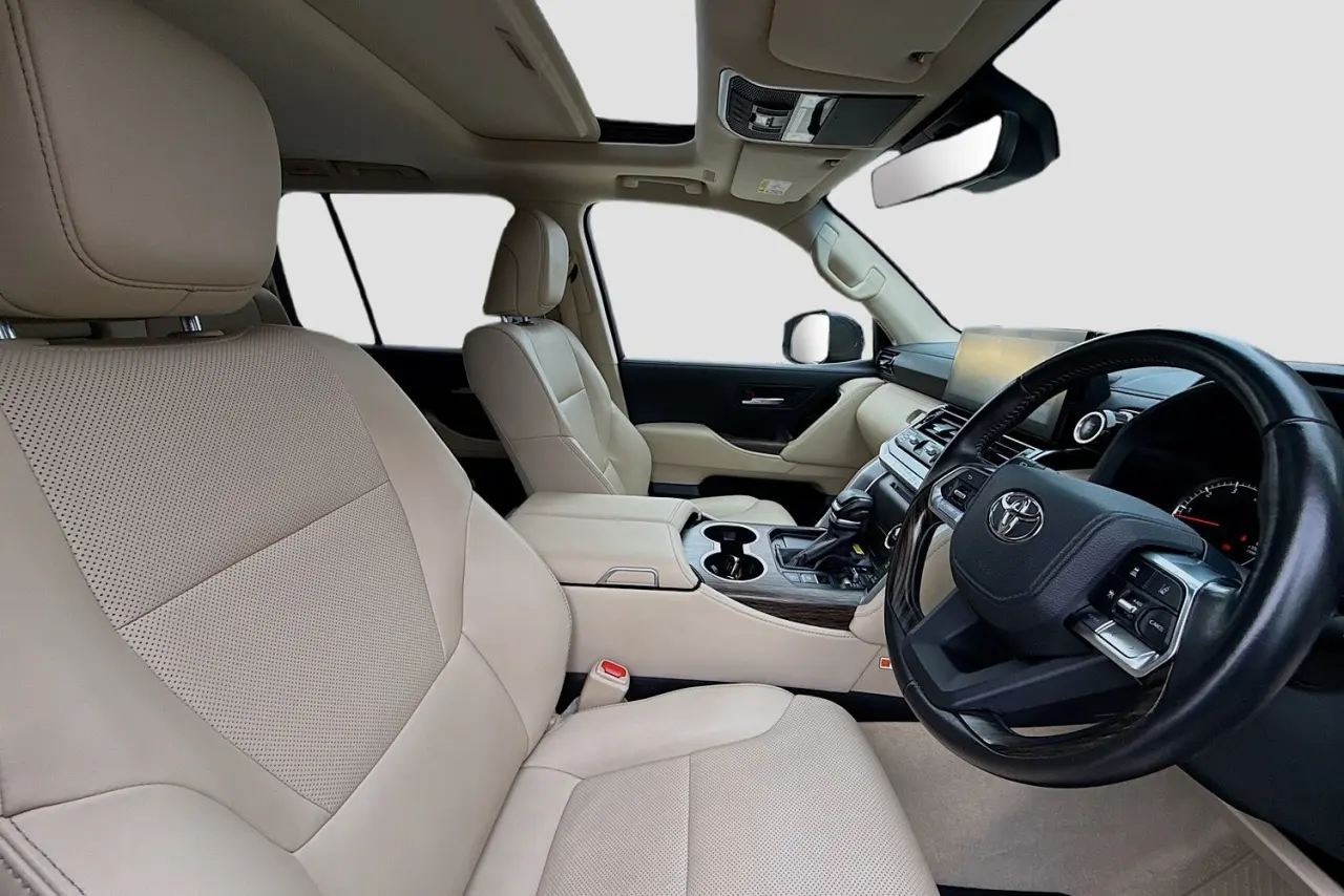 2023 Toyota Landcruiser Gallery Image 13