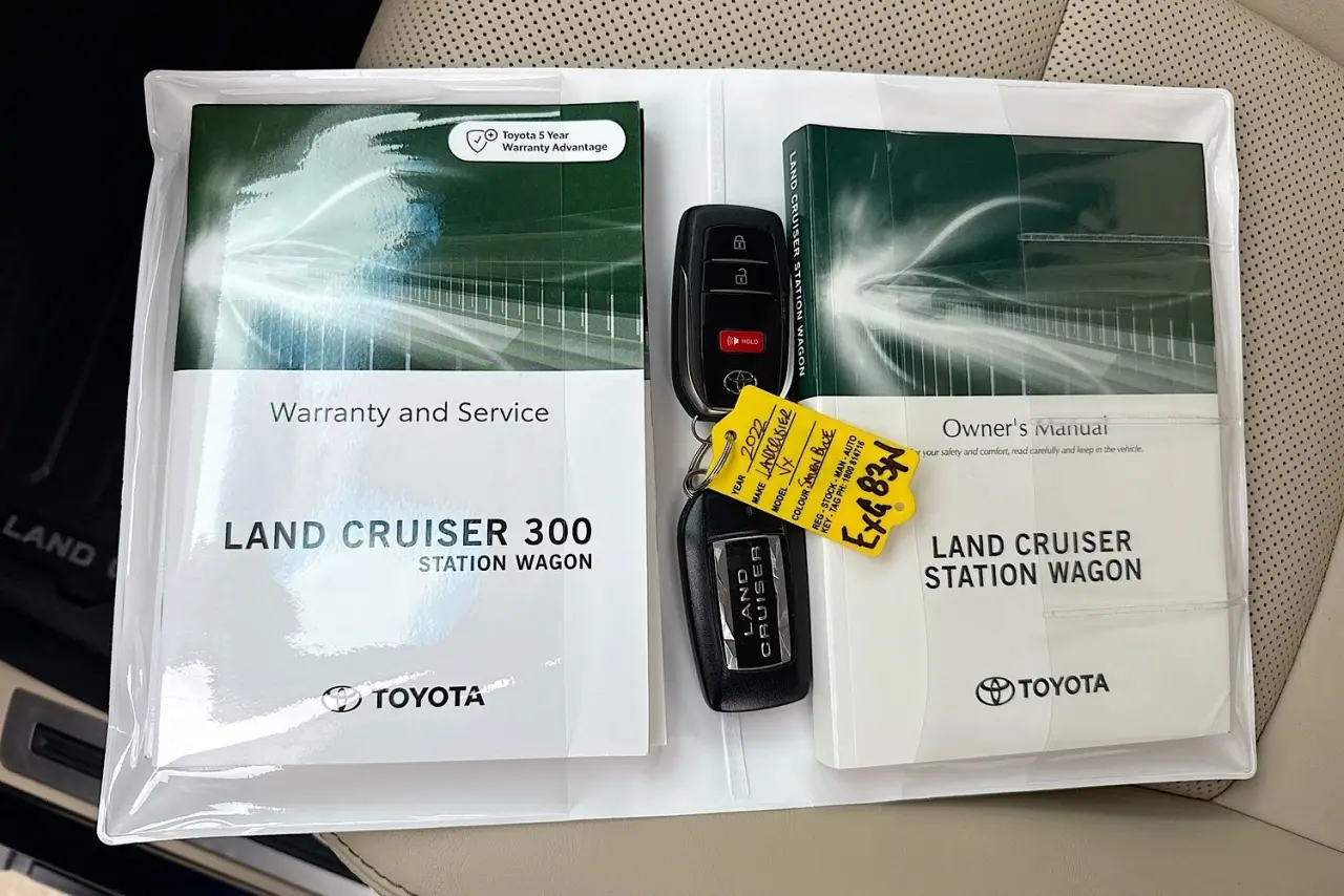 2023 Toyota Landcruiser Gallery Image 30
