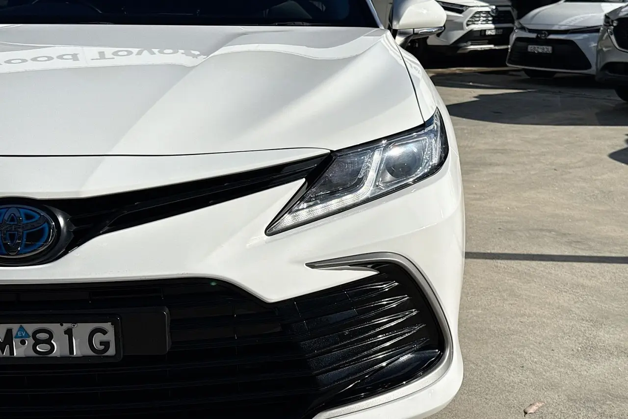 2023 Toyota Camry Gallery Image 3