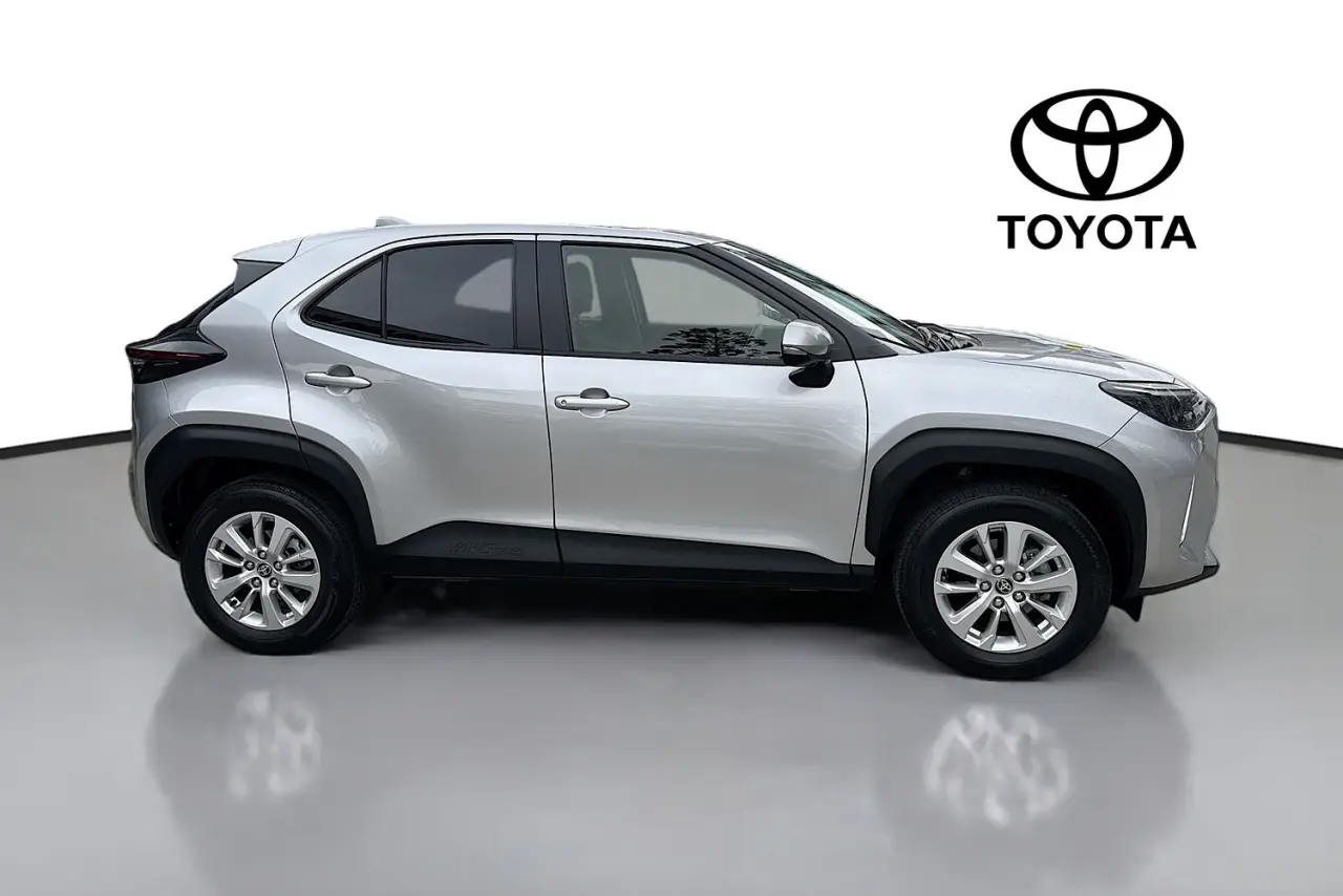 2020 Toyota Yaris Cross Gallery Image 11