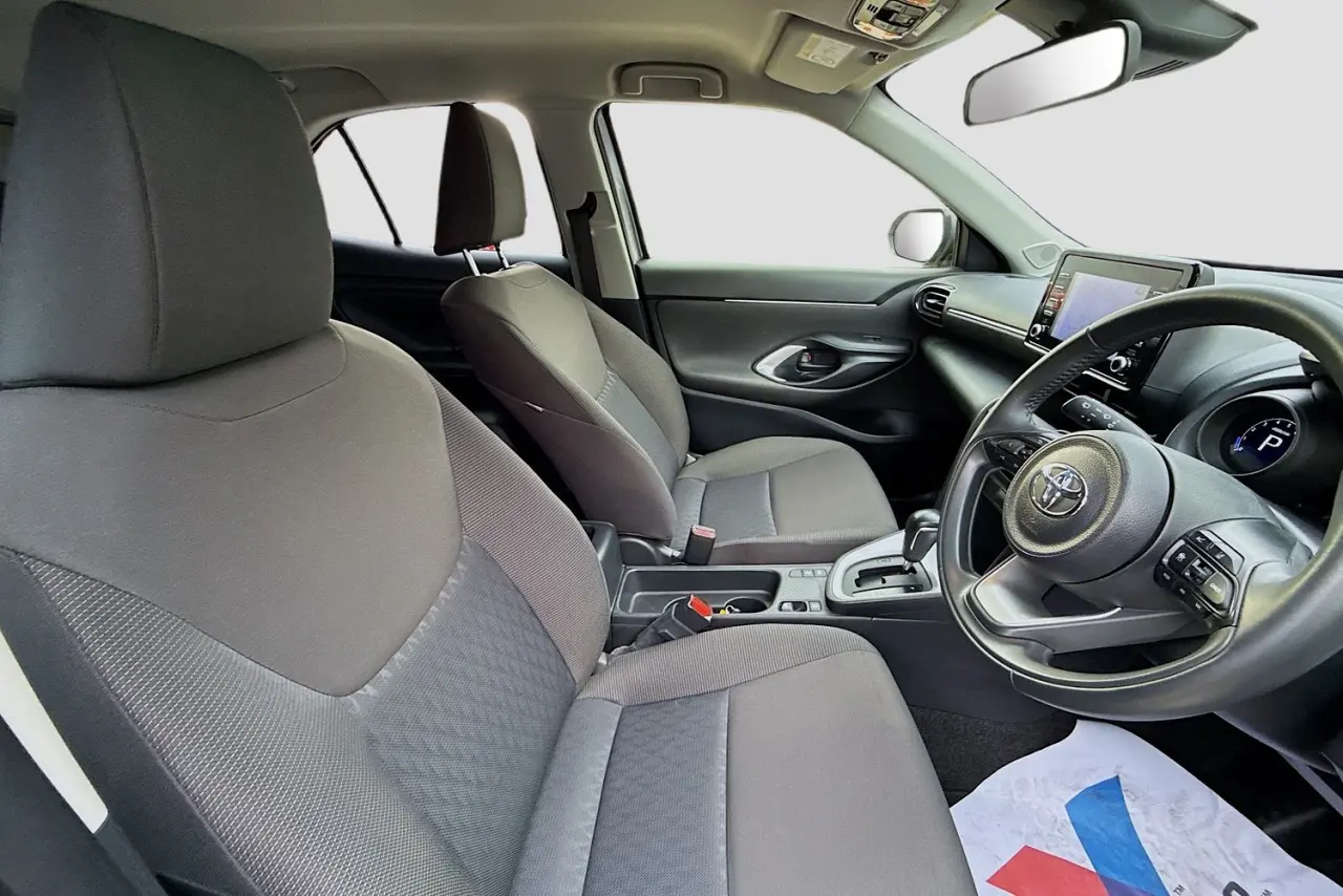2020 Toyota Yaris Cross Gallery Image 12