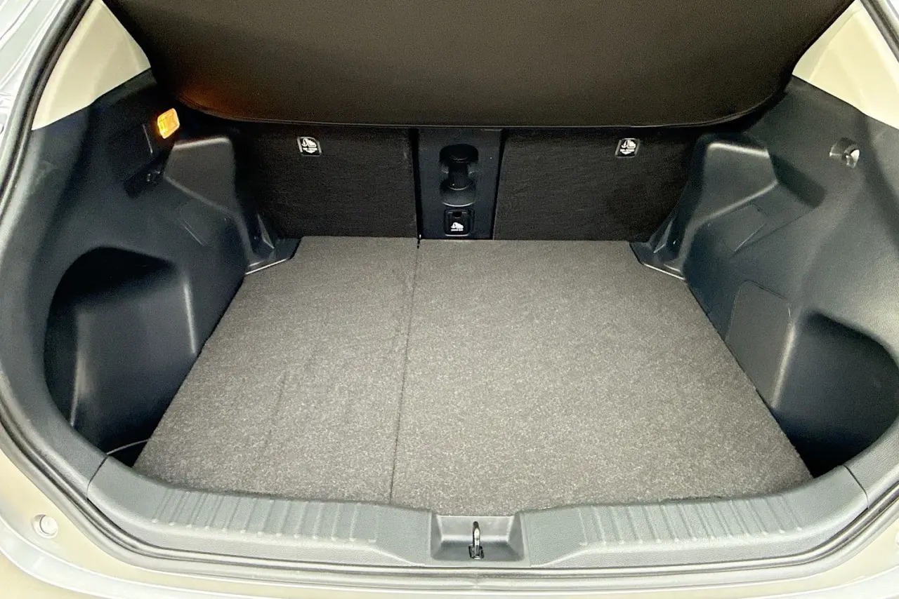 2020 Toyota Yaris Cross Gallery Image 26