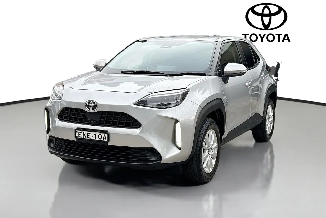 2020 Toyota Yaris Cross Gallery Image 4