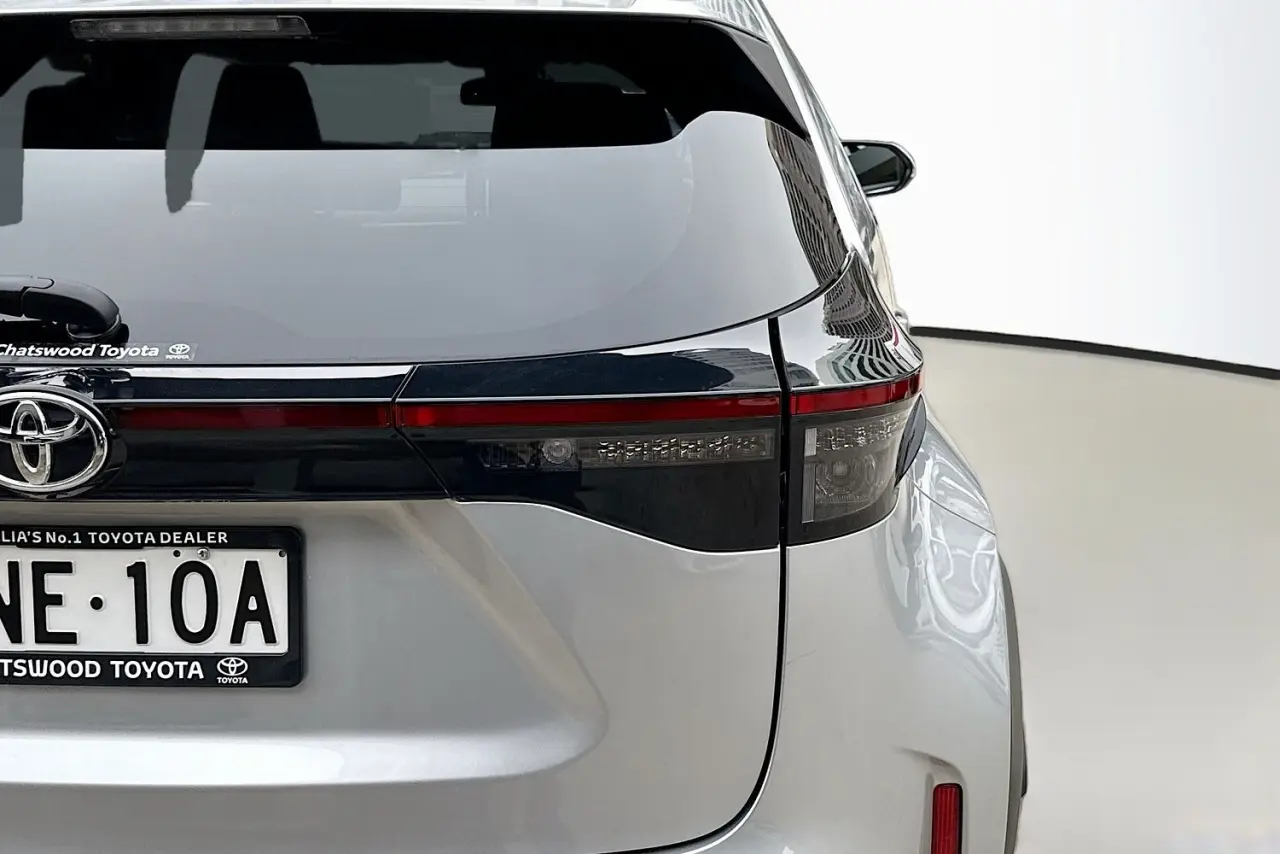 2020 Toyota Yaris Cross Gallery Image 9