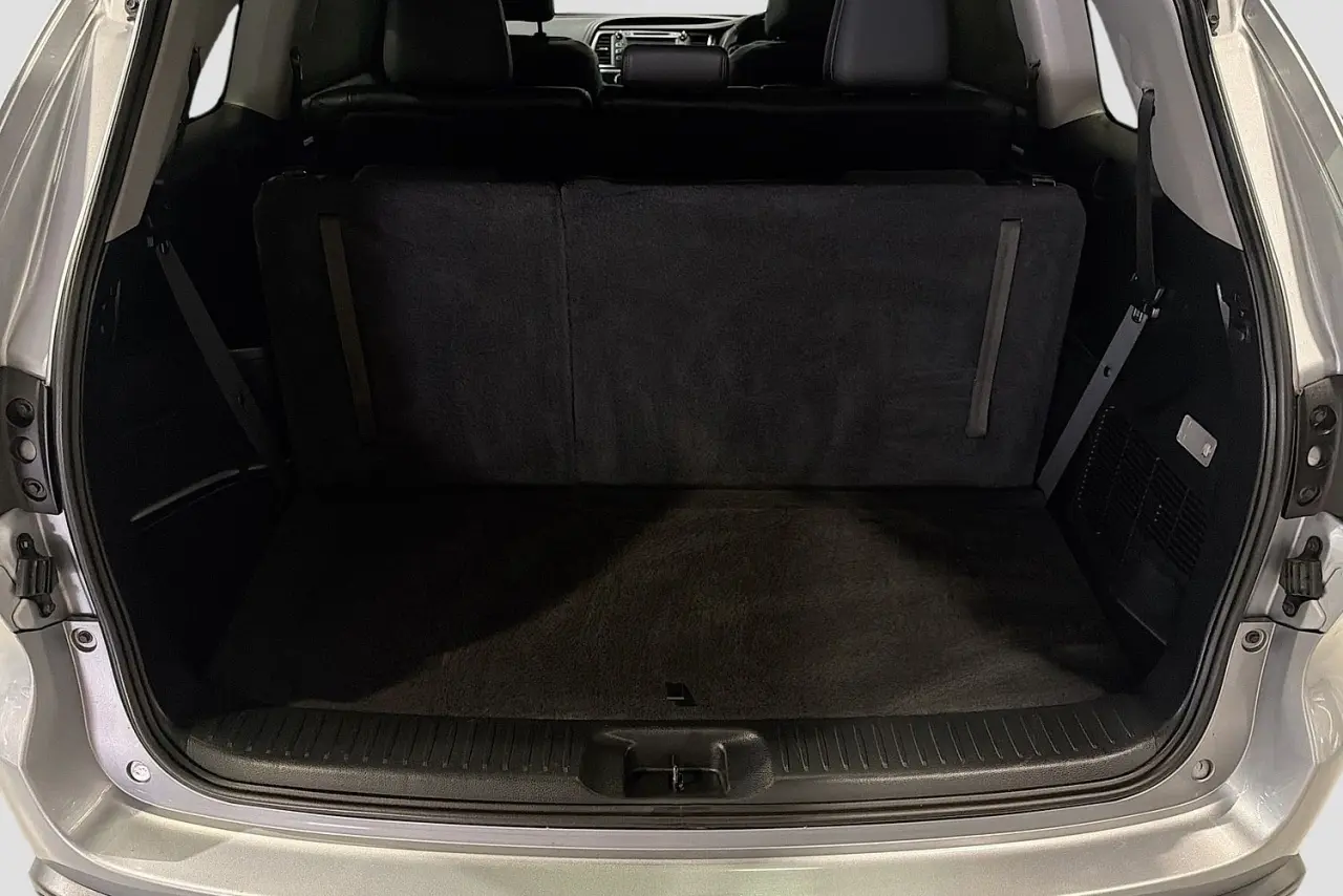 2016 Toyota Kluger Gallery Image 27