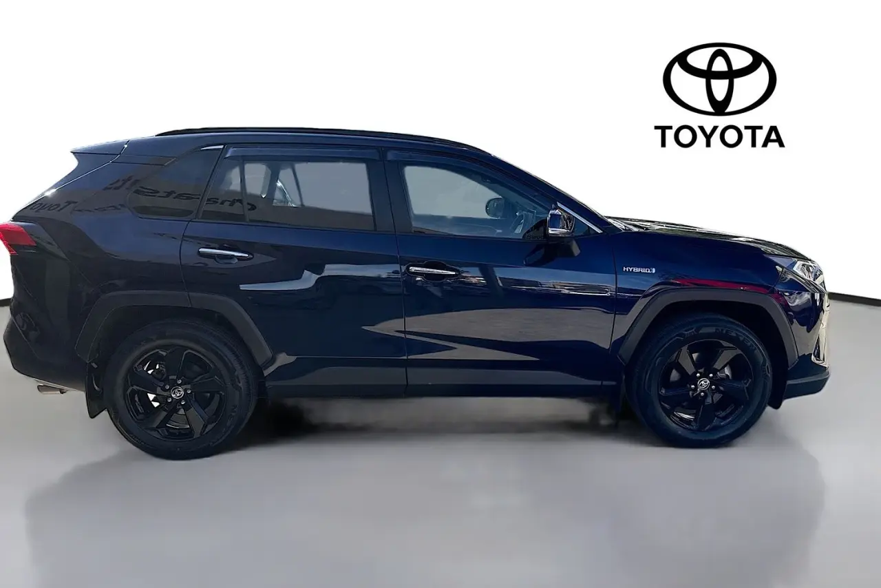 2021 Toyota RAV4 Gallery Image 11