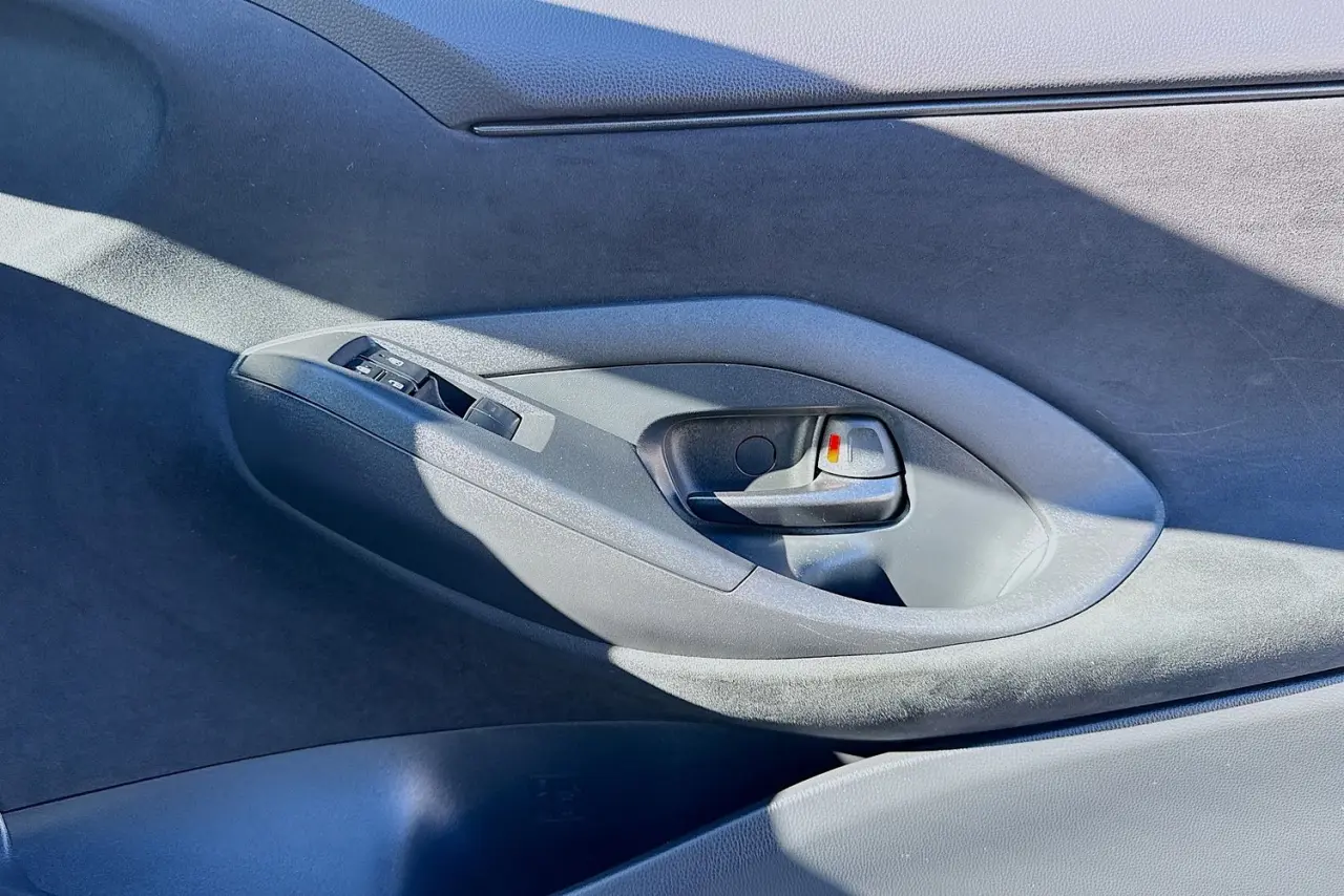 2025 Toyota Yaris Gallery Image 23