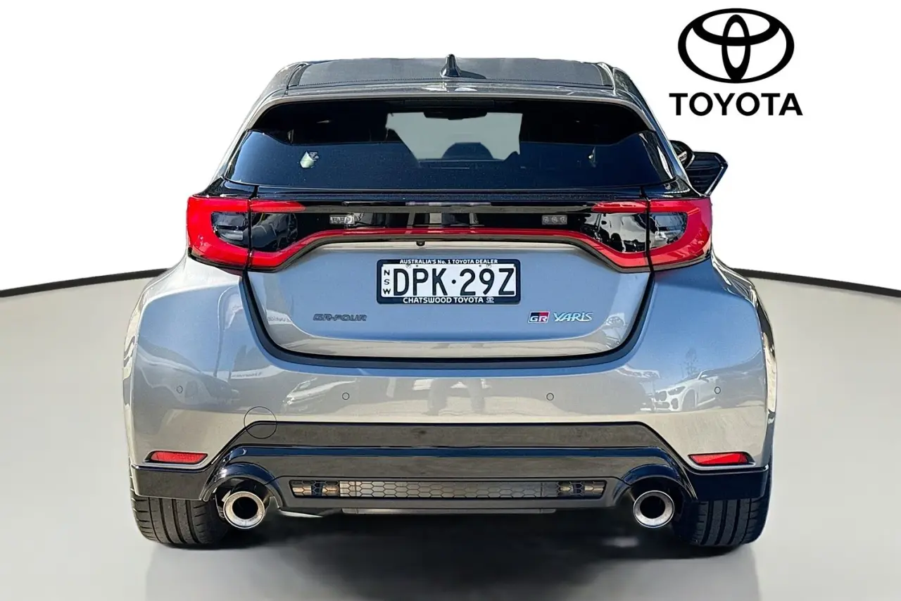 2025 Toyota Yaris Gallery Image 7