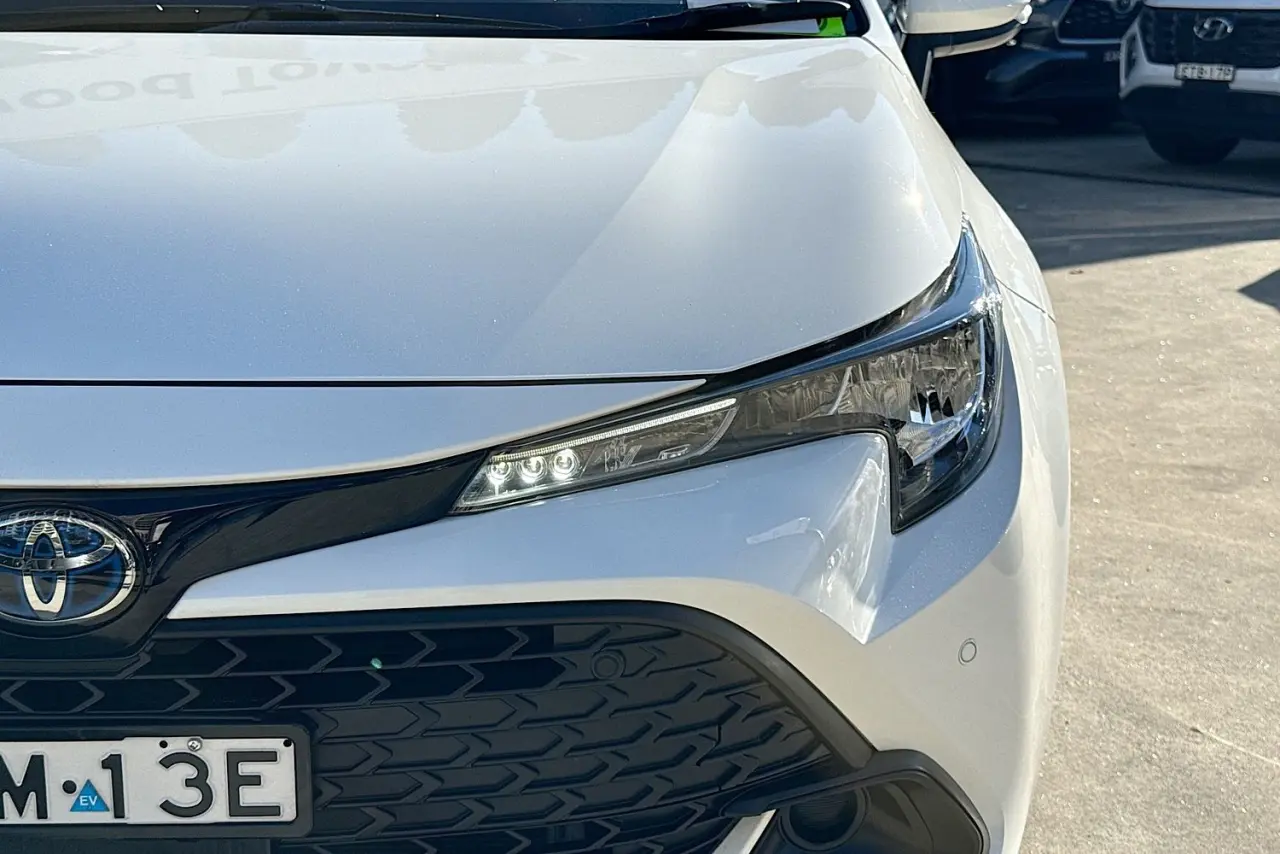 2024 Toyota Corolla Gallery Image 3