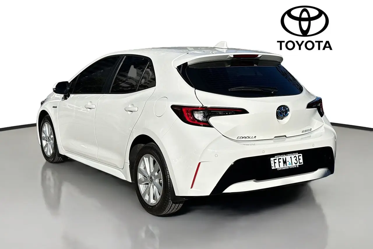2024 Toyota Corolla Gallery Image 6