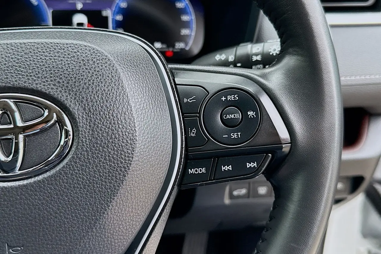 2023 Toyota RAV4 Gallery Image 20
