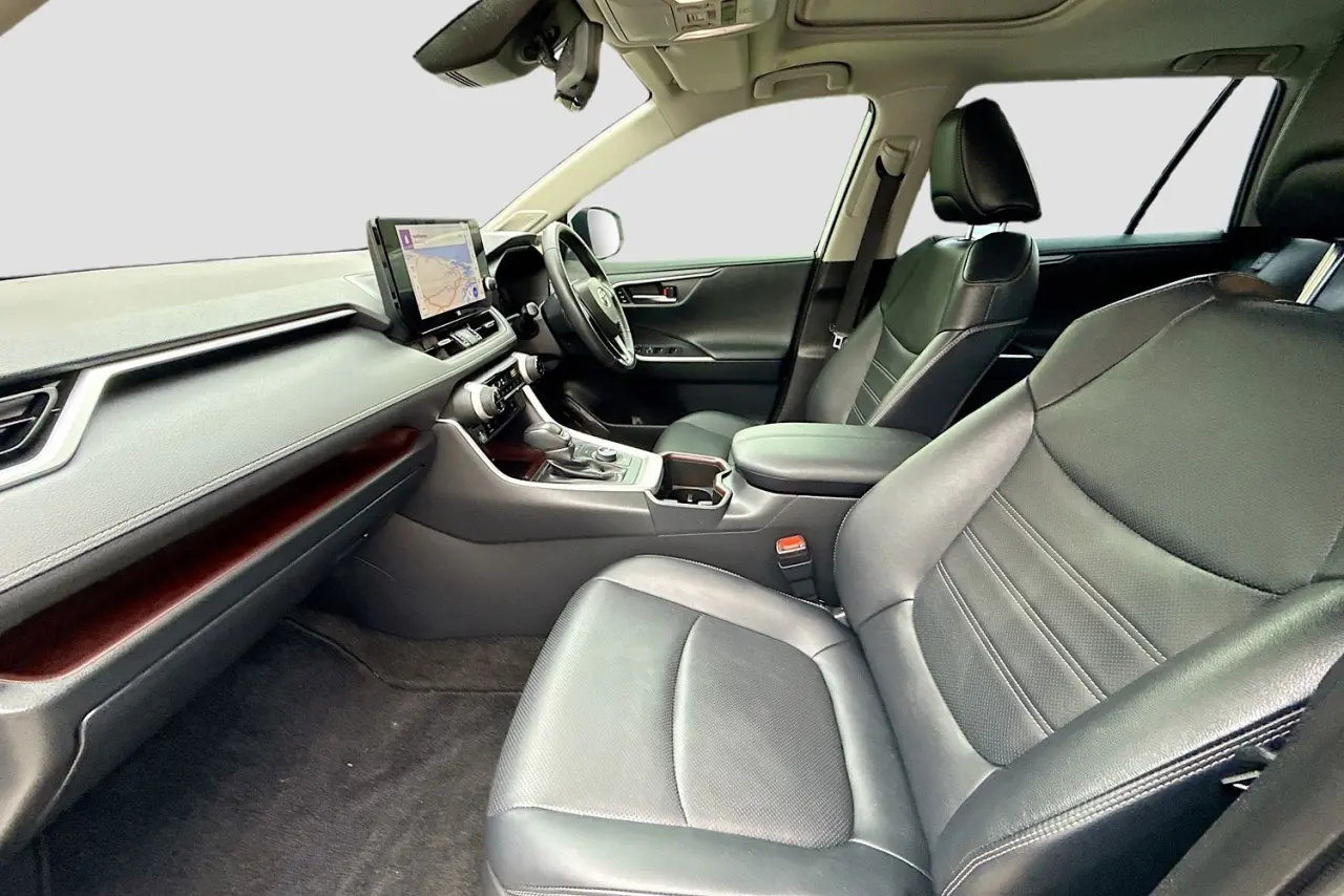 2023 Toyota RAV4 Gallery Image 25