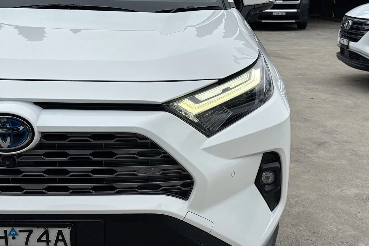 2023 Toyota RAV4 Gallery Image 3