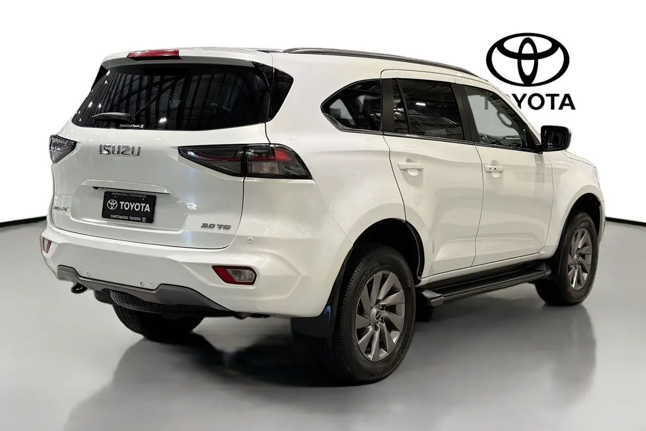 2024 Isuzu MU-X Gallery Image 10