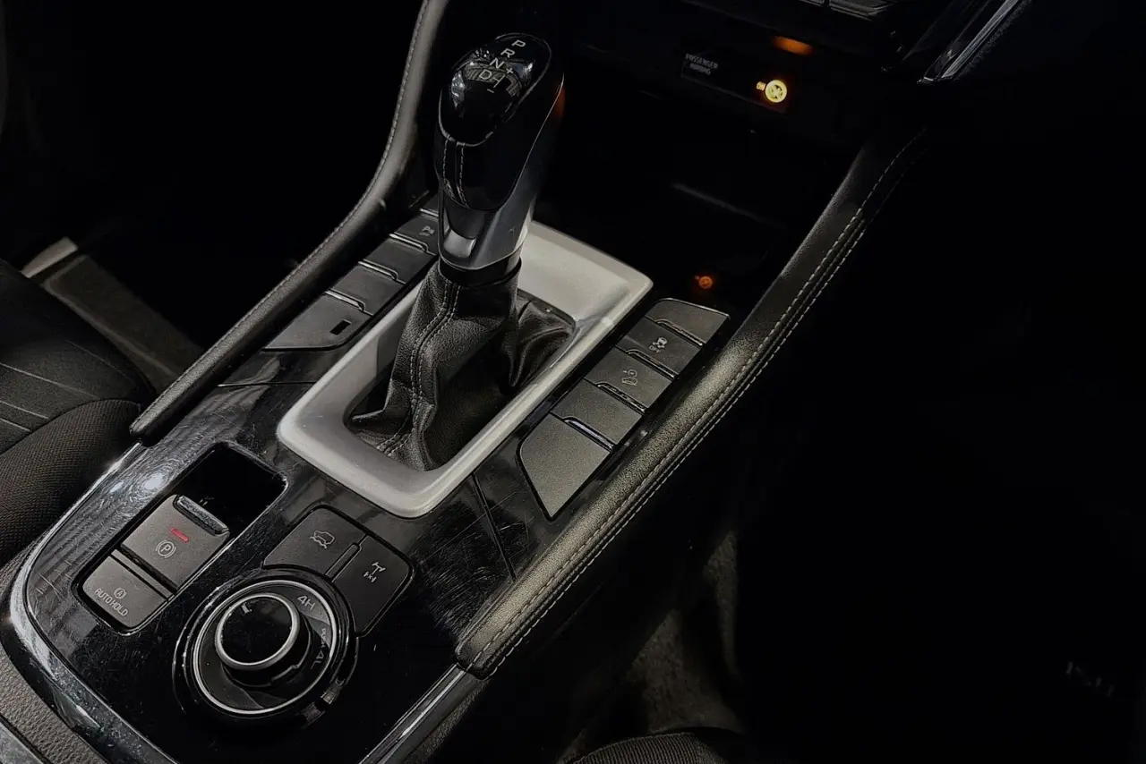 2024 Isuzu MU-X Gallery Image 18