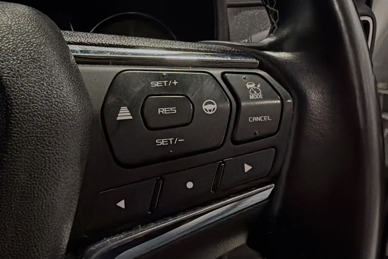 2024 Isuzu MU-X Gallery Image 20