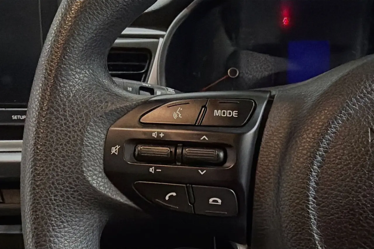 2022 Kia Rio Gallery Image 19