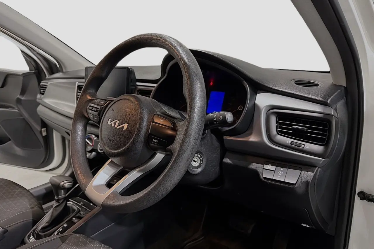 2022 Kia Rio Gallery Image 23