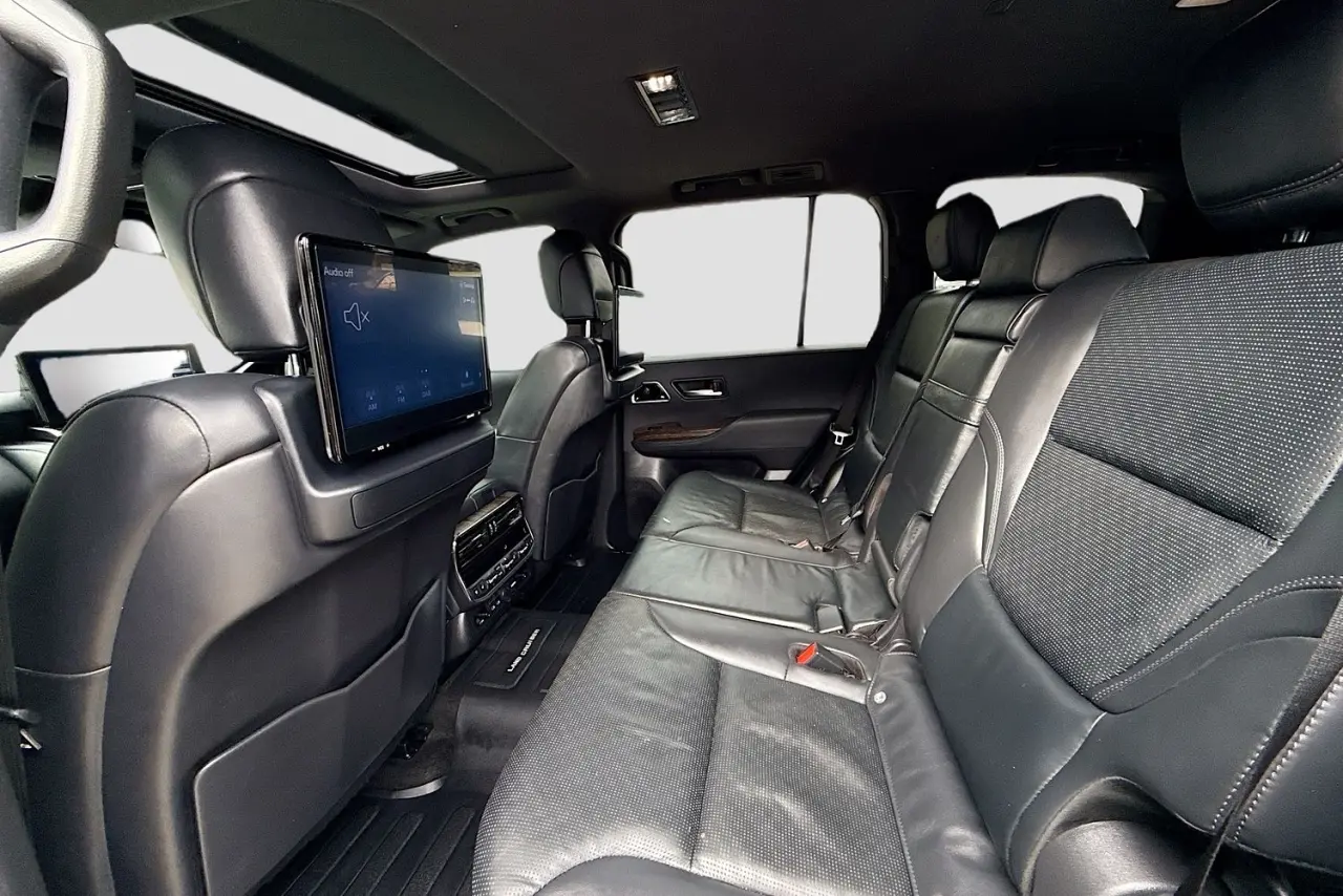 2023 Toyota Landcruiser Gallery Image 26
