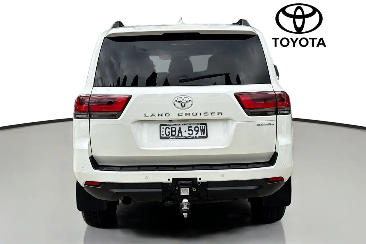 2023 Toyota Landcruiser Gallery Image 7