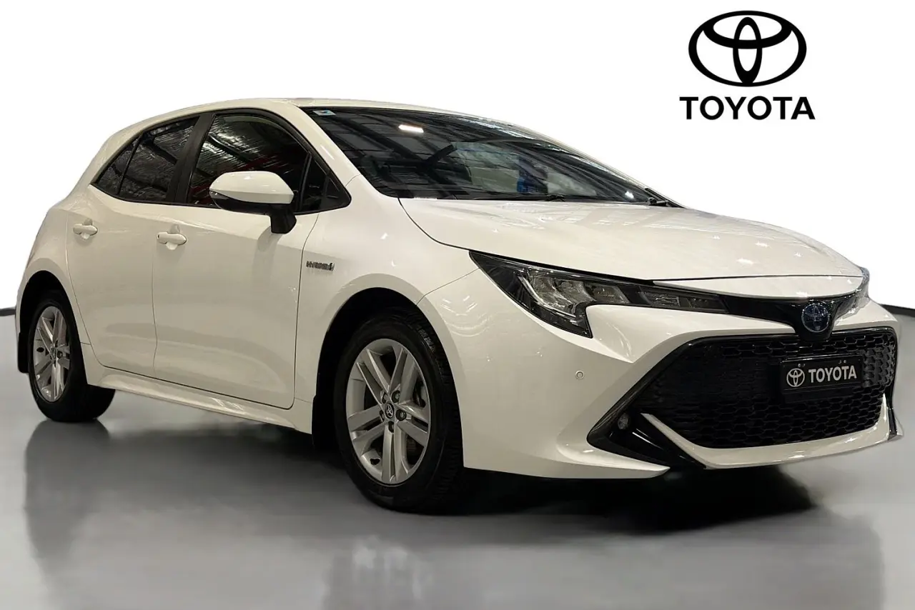 2022 Toyota Corolla Gallery Image 1