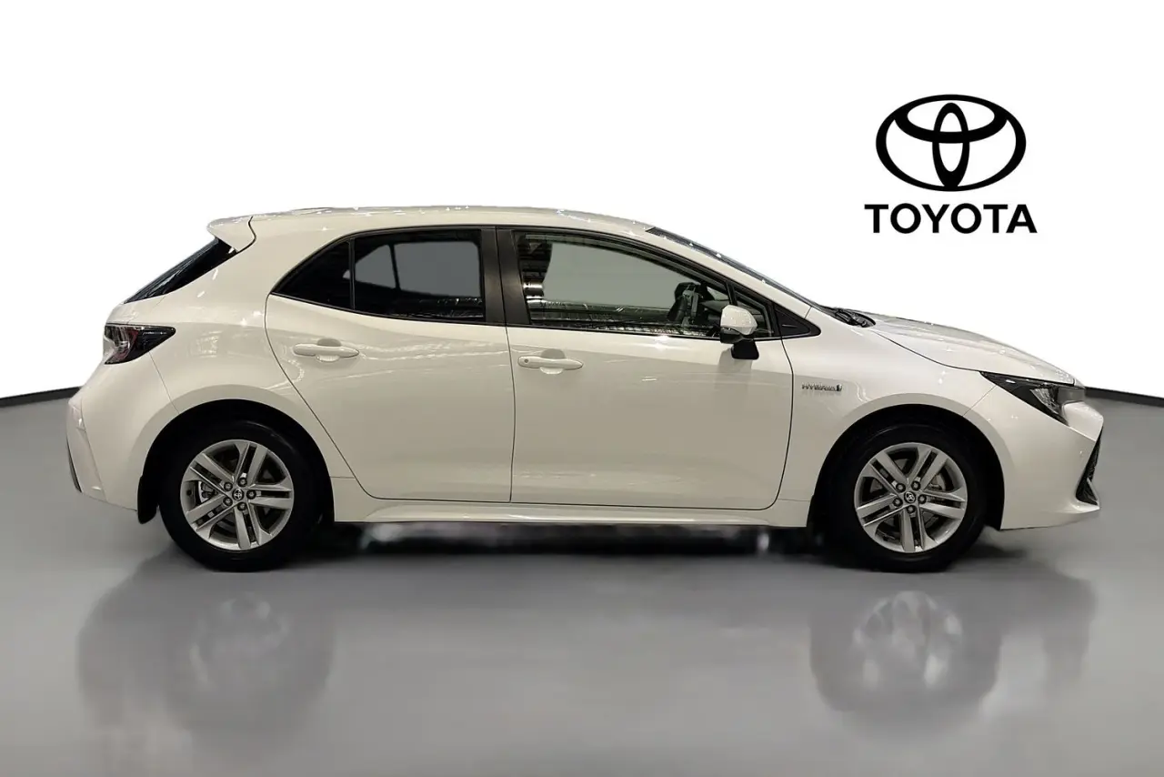 2022 Toyota Corolla Gallery Image 11