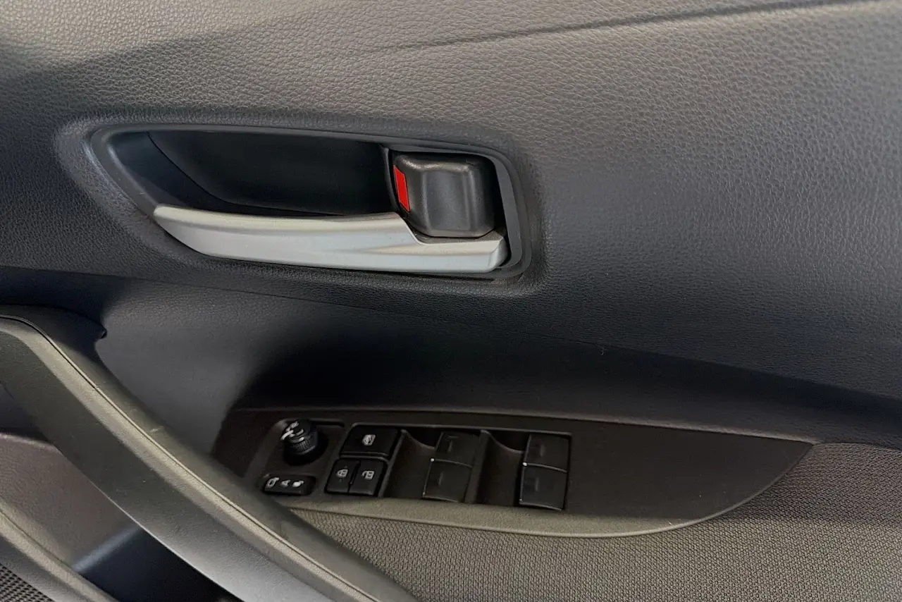 2022 Toyota Corolla Gallery Image 24