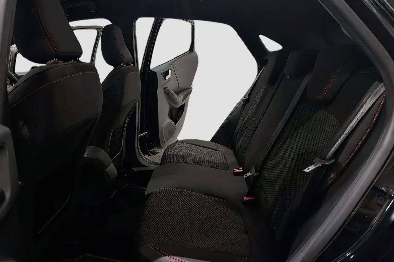 2021 Ford Puma Gallery Image 26