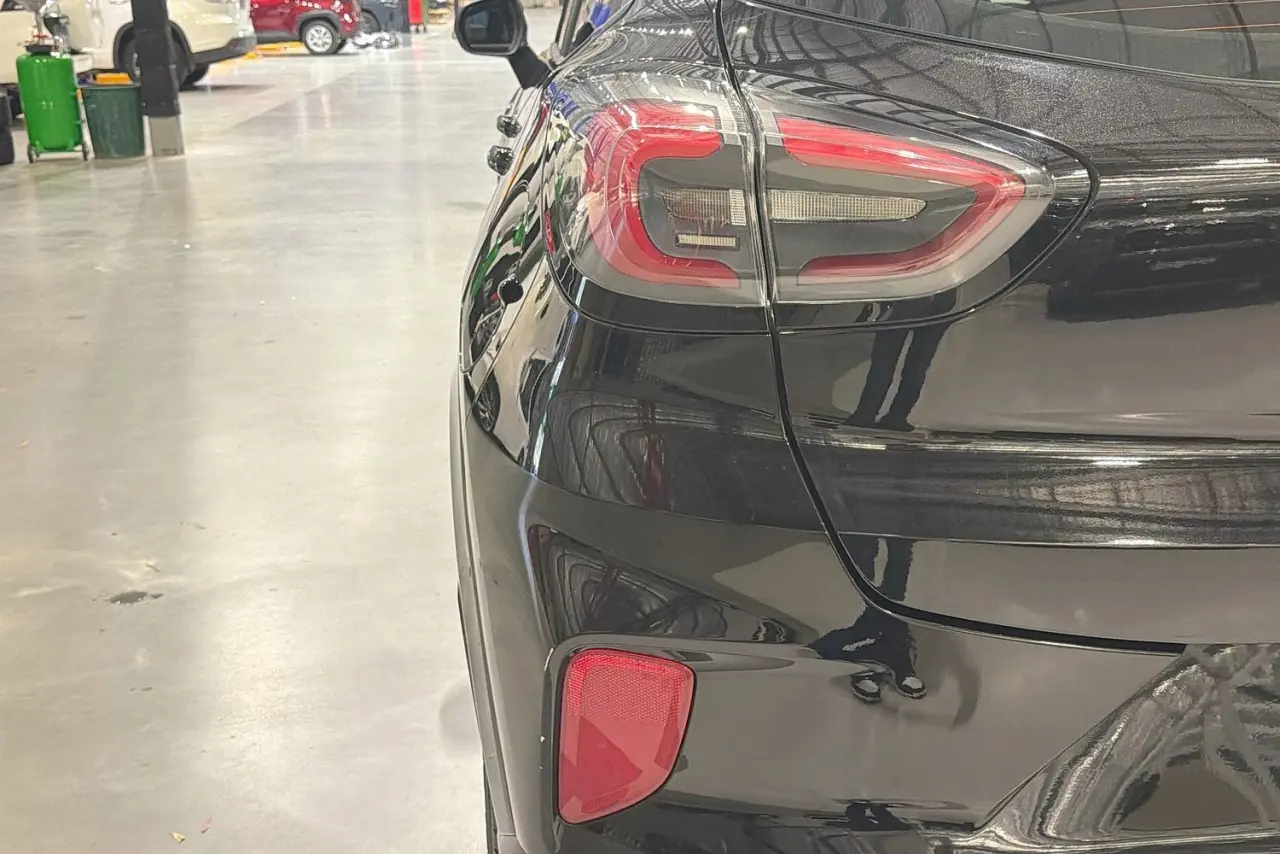 2021 Ford Puma Gallery Image 8