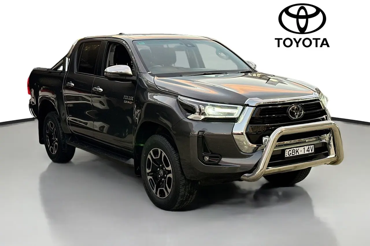 2022 Toyota Hilux Gallery Image 1