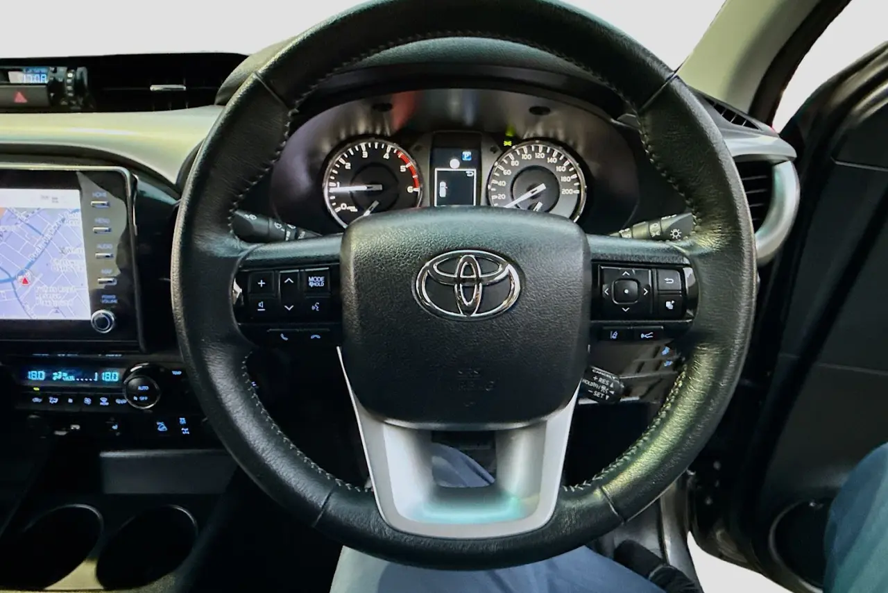 2022 Toyota Hilux Gallery Image 20