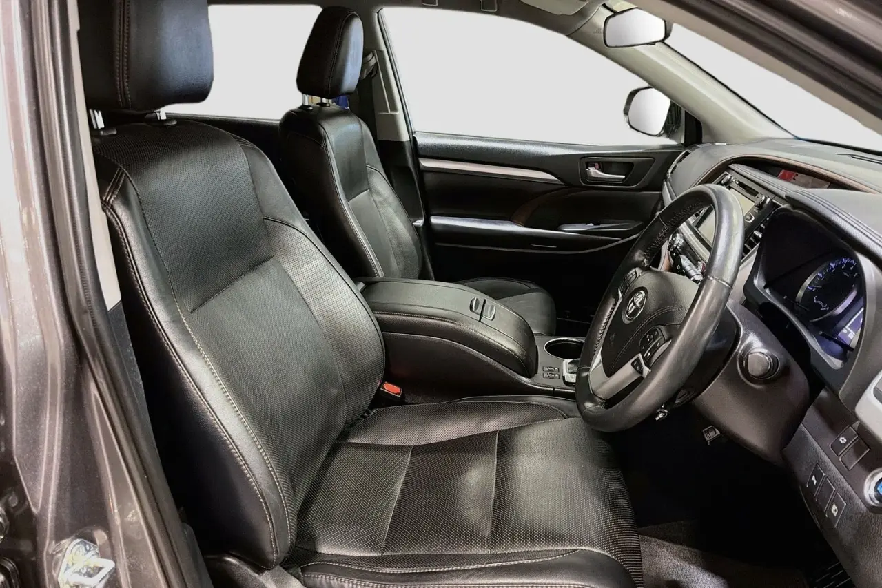 2019 Toyota Kluger Gallery Image 13