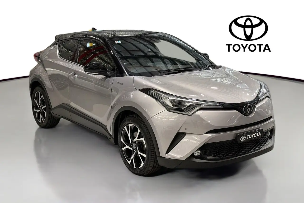 2019 Toyota C-HR Gallery Image 30
