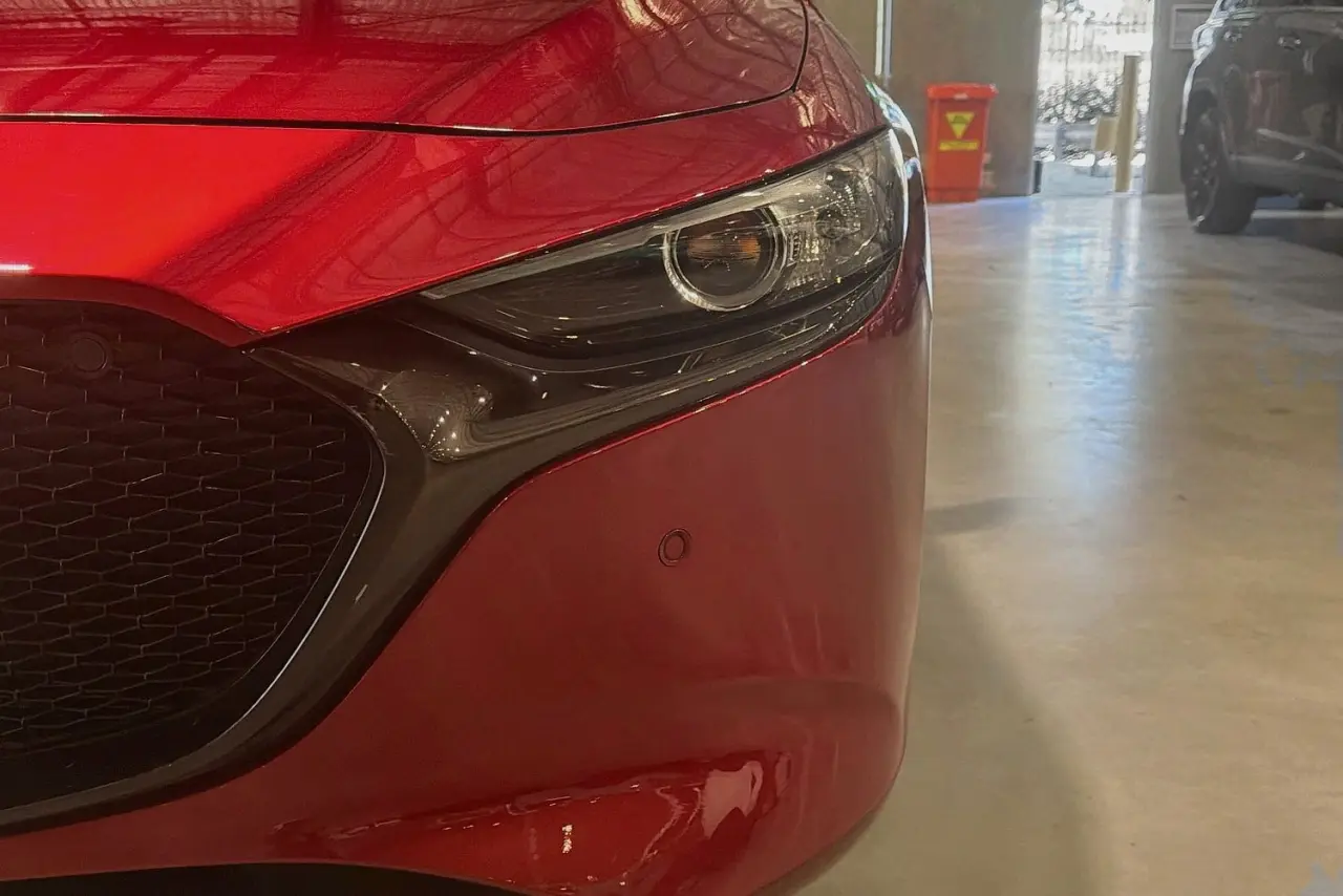 2019 Mazda 3 Gallery Image 3