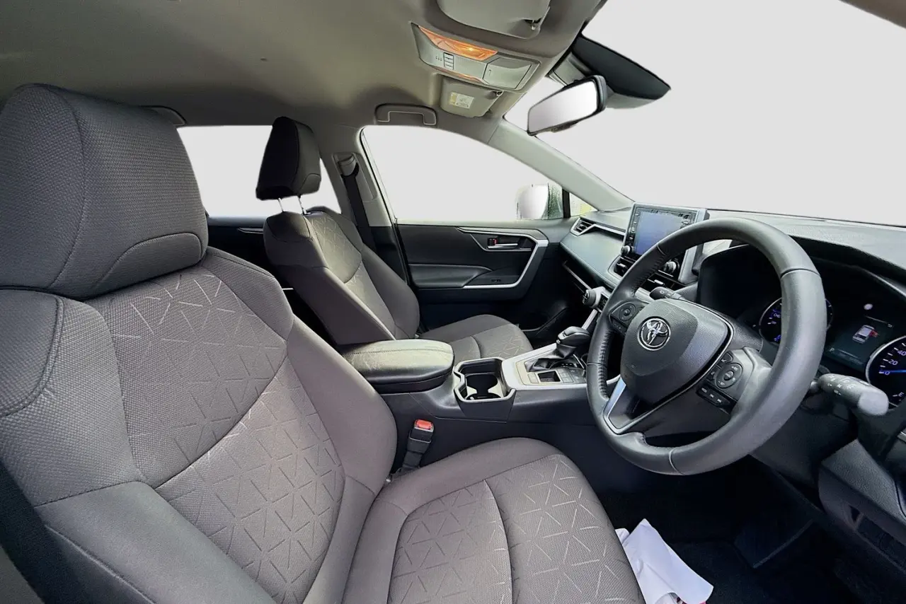 2021 Toyota RAV4 Gallery Image 12