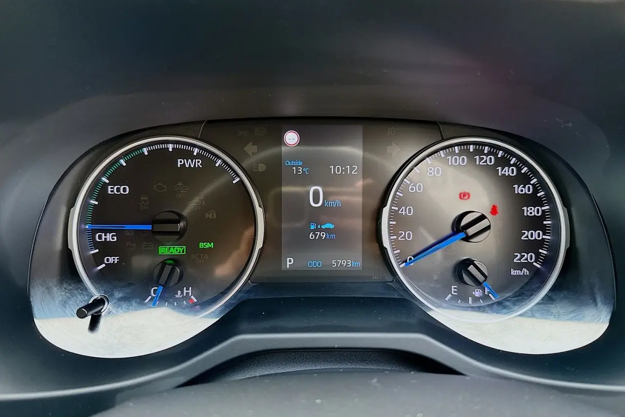 2021 Toyota RAV4 Gallery Image 21