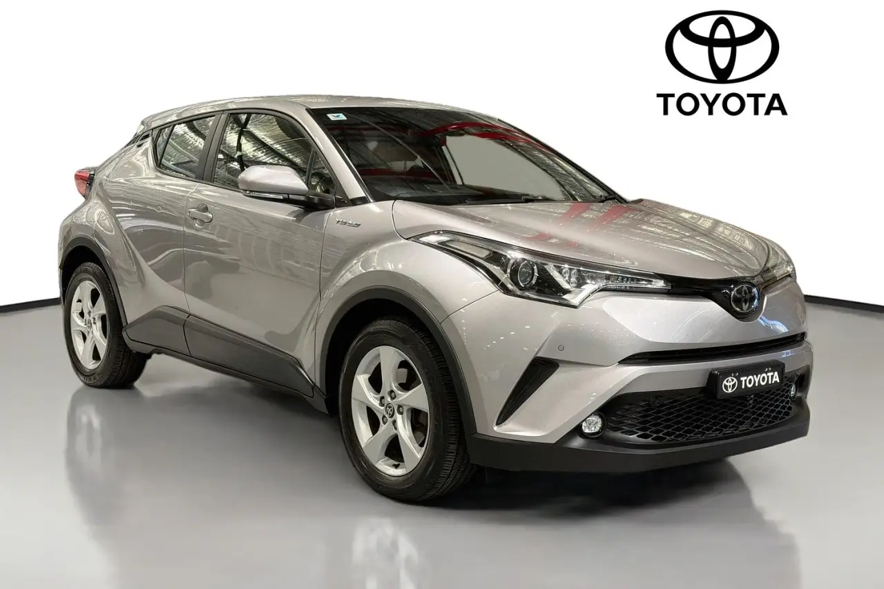 2018 Toyota C-HR Gallery Image 1