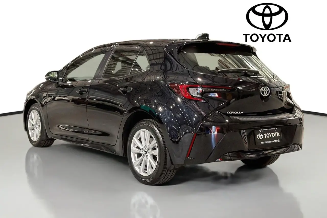 2024 Toyota Corolla Gallery Image 6