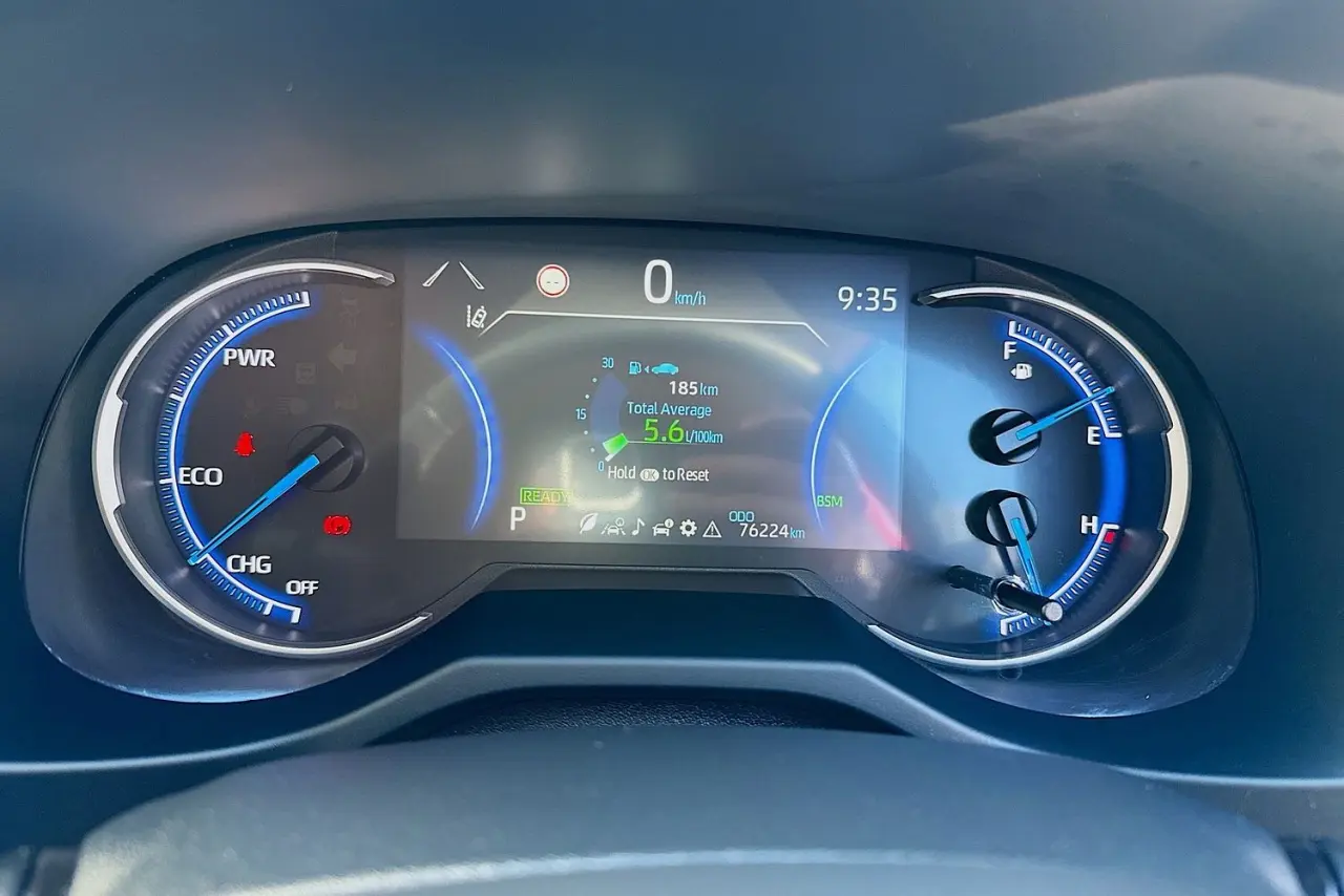 2024 Toyota RAV4 Gallery Image 20