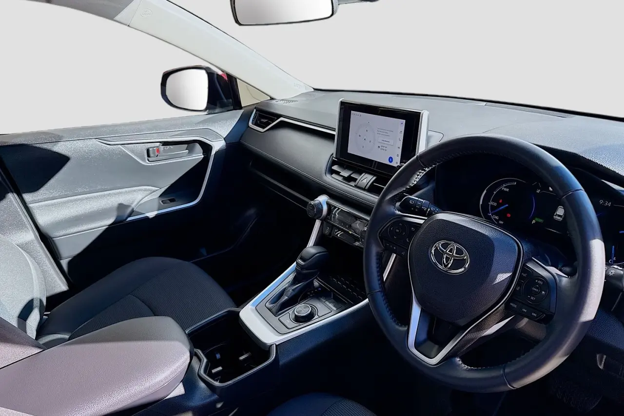 2024 Toyota RAV4 Gallery Image 21