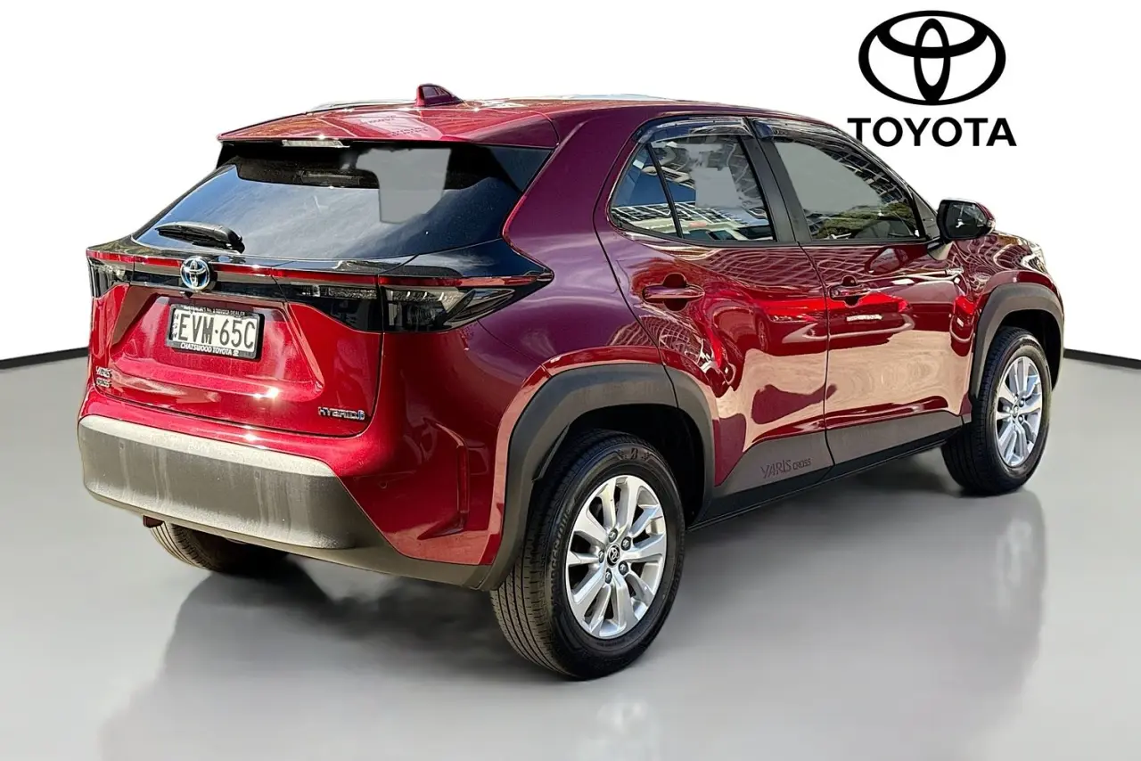 2022 Toyota Yaris Cross Gallery Image 10