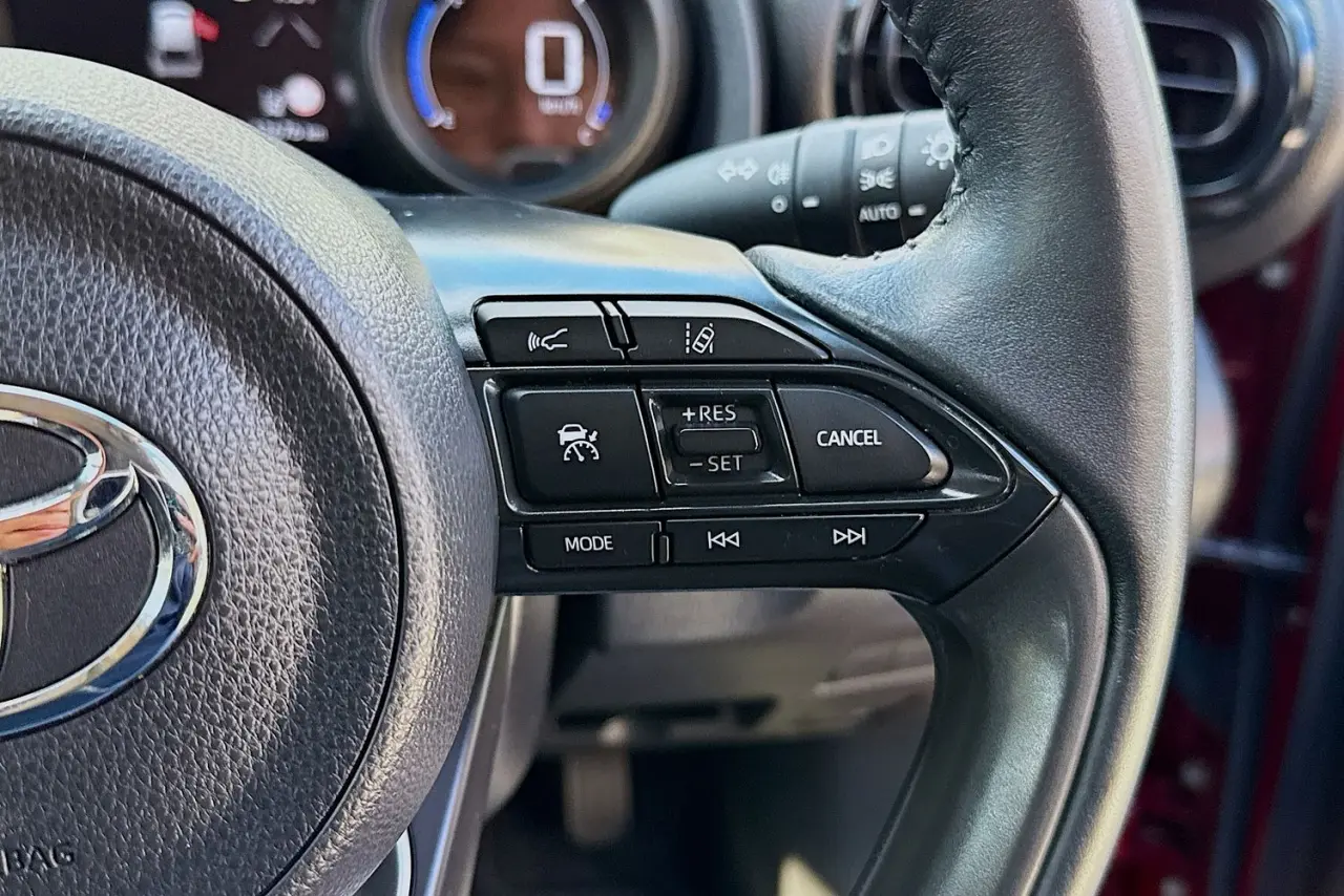 2022 Toyota Yaris Cross Gallery Image 19