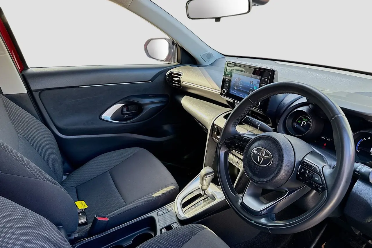 2022 Toyota Yaris Cross Gallery Image 22