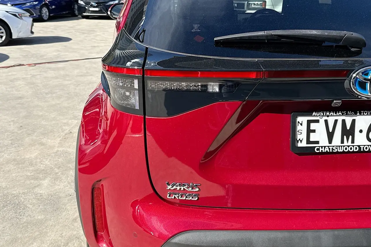 2022 Toyota Yaris Cross Gallery Image 8