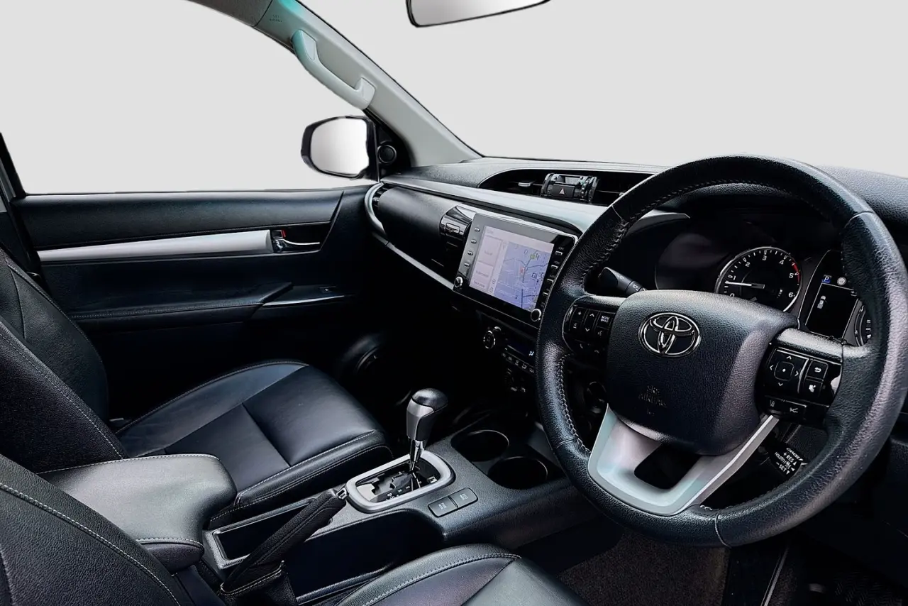 2020 Toyota Hilux Gallery Image 22