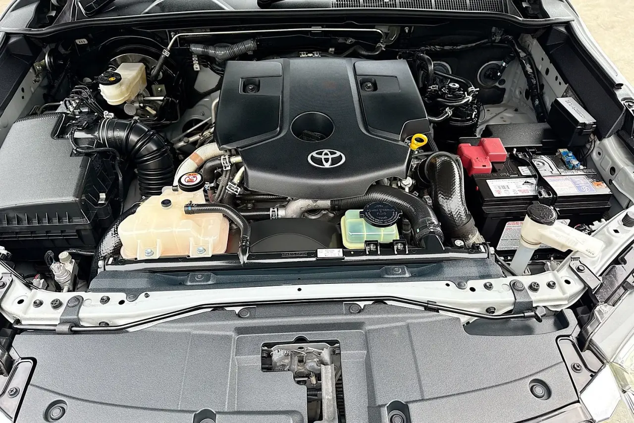 2020 Toyota Hilux Gallery Image 28