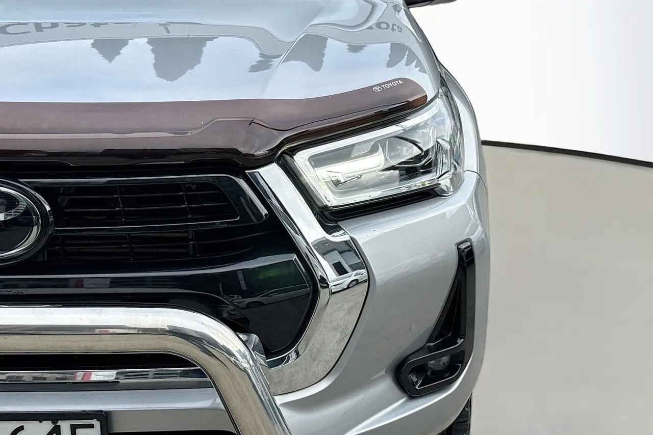 2020 Toyota Hilux Gallery Image 3