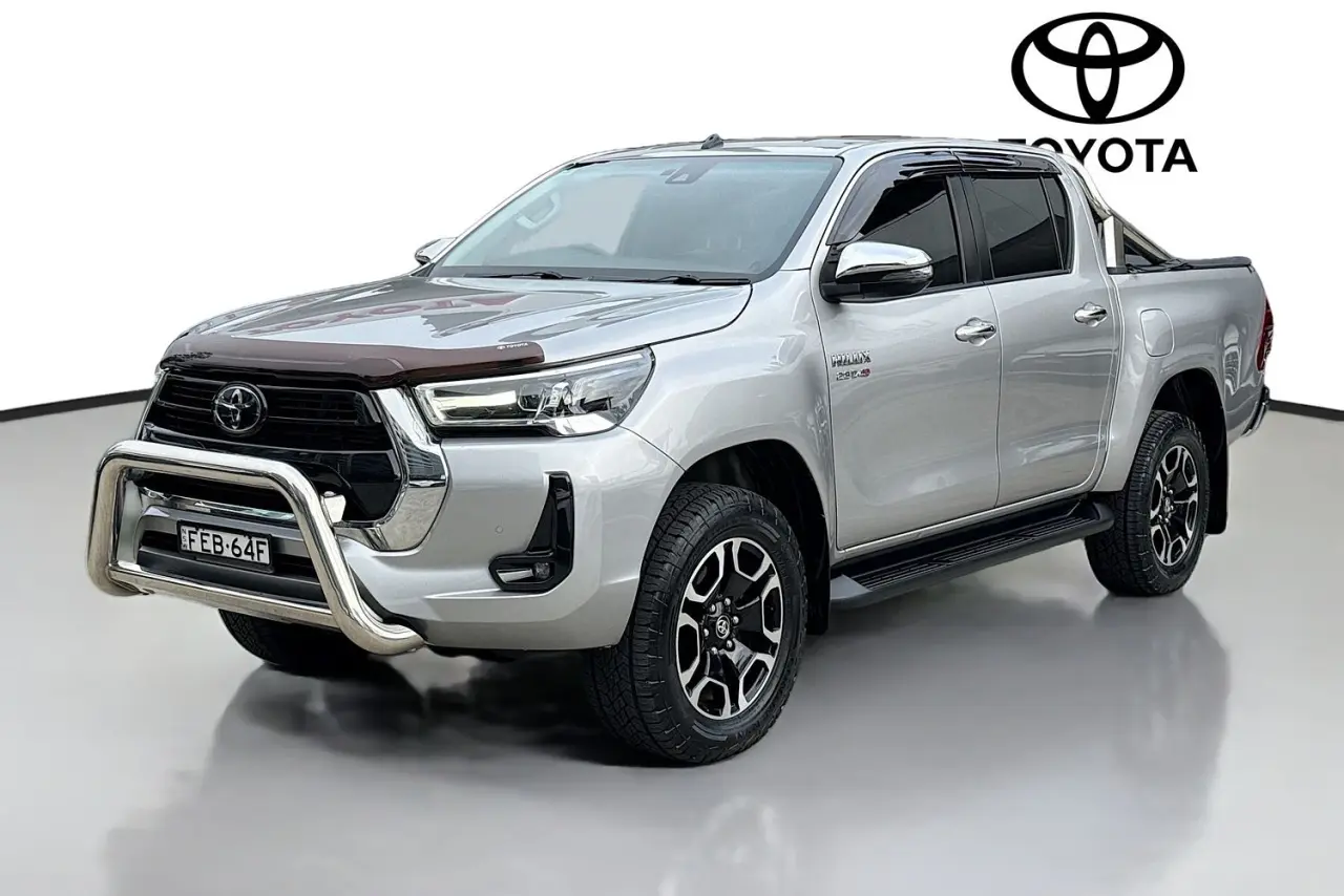 2020 Toyota Hilux Gallery Image 4