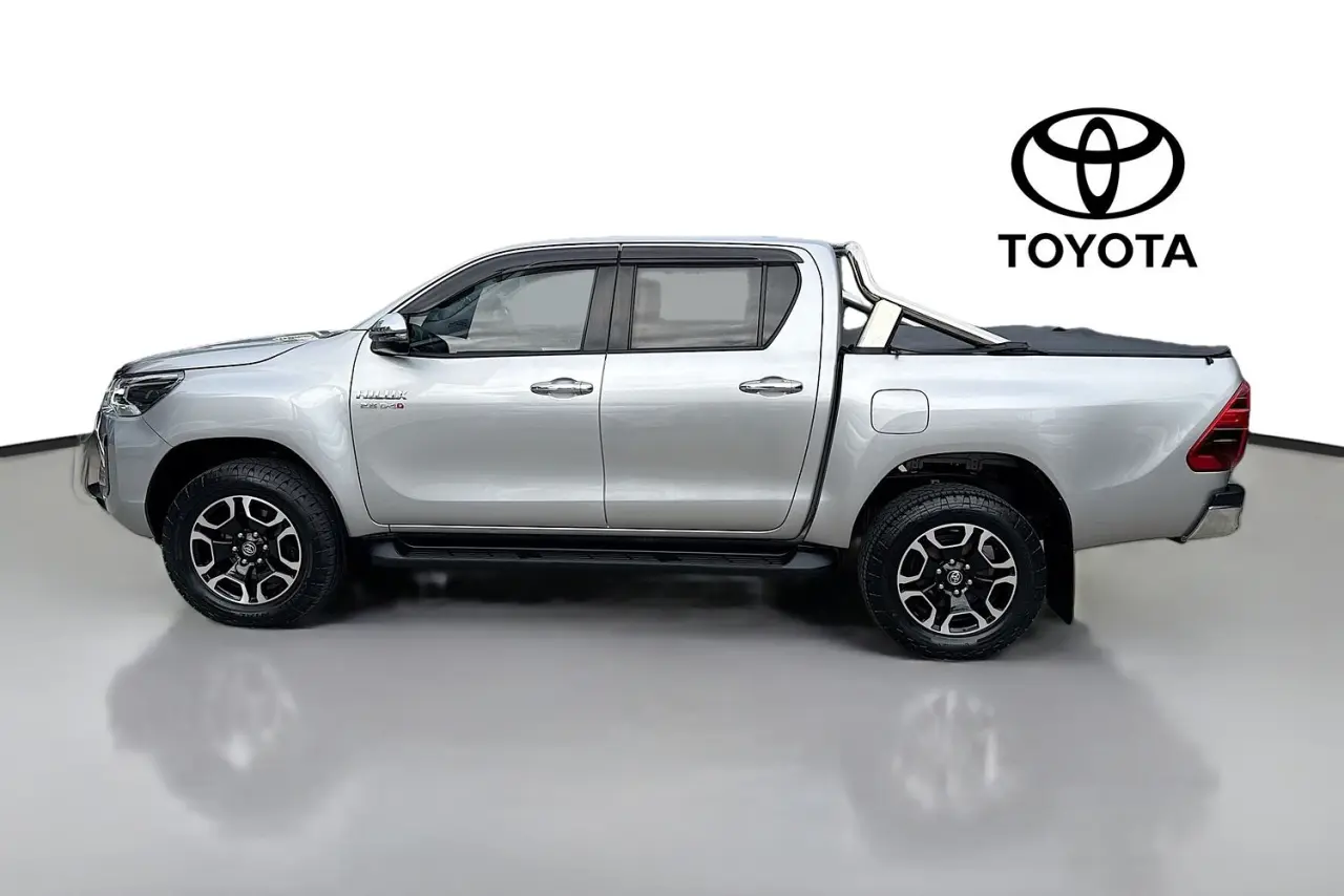 2020 Toyota Hilux Gallery Image 5